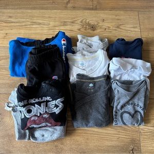 Baby boy clothing lot size 12 months